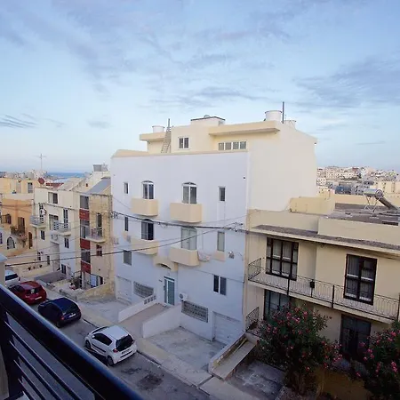 Apartment Topaz Marsaskala